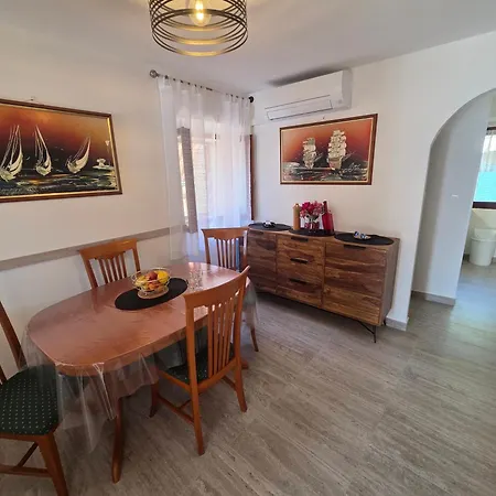 Borna Baška
