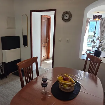Borna * Baška